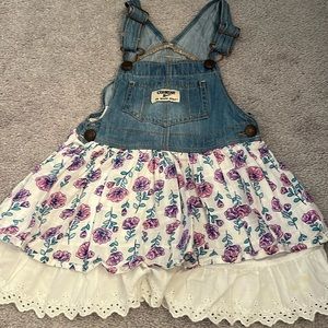 Cute floral over all dress